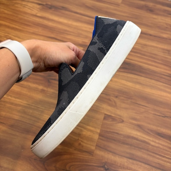 Rothy’s The Original Camo Slip-On Sneakers Gray & Black Size 9 Women’s Washable - Picture 4 of 8